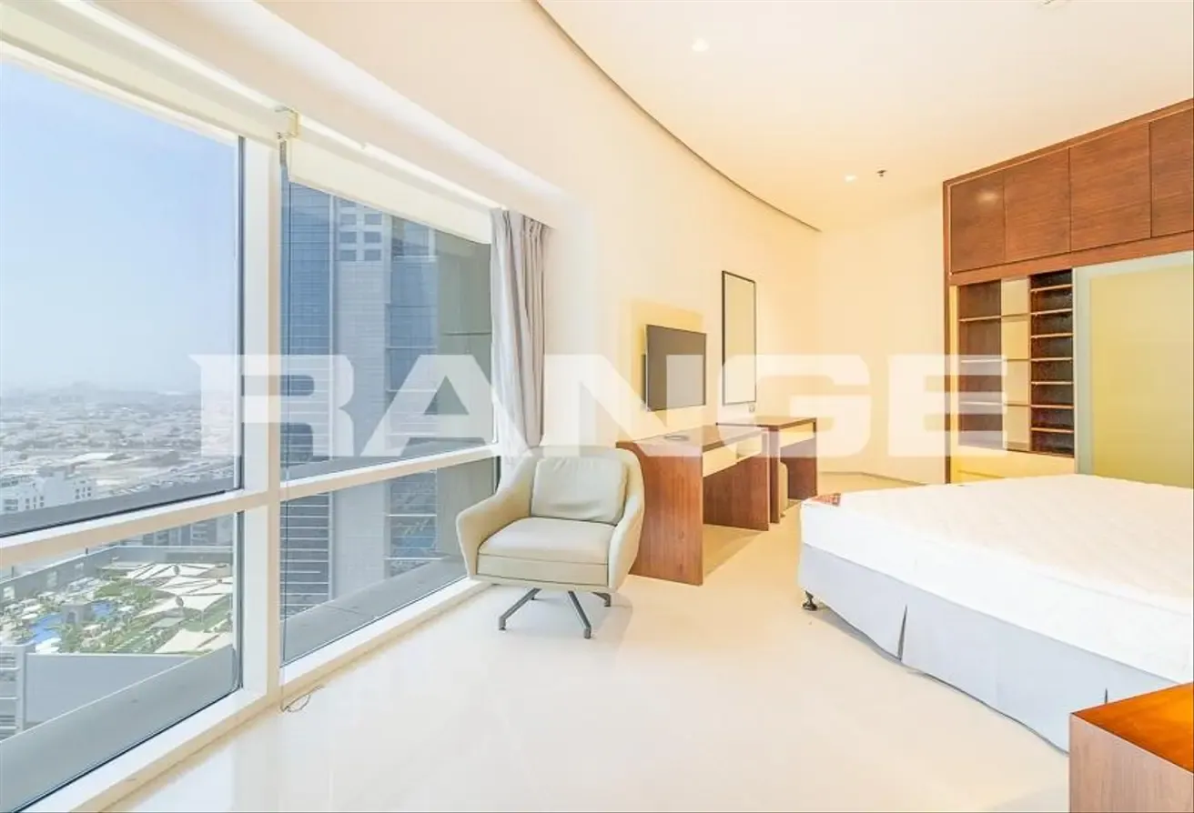 Fully Furnished | High Floor |City Skyline View