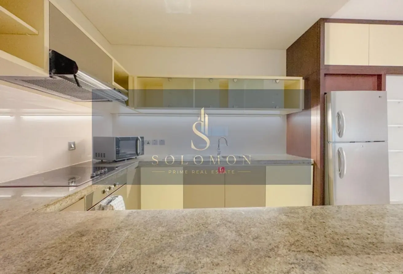 Unfurnished | Vacant | City View