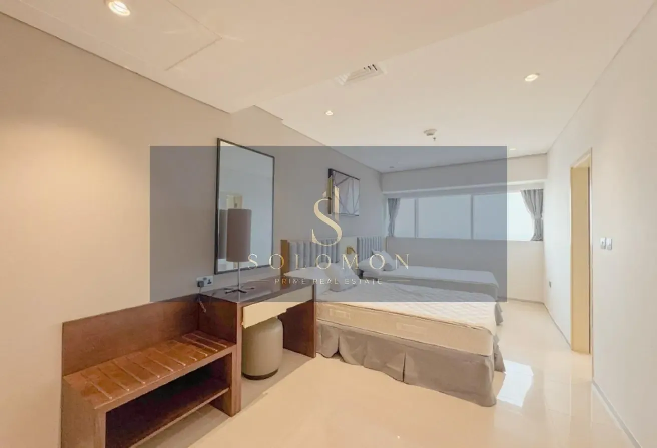Unfurnished | Vacant | City View