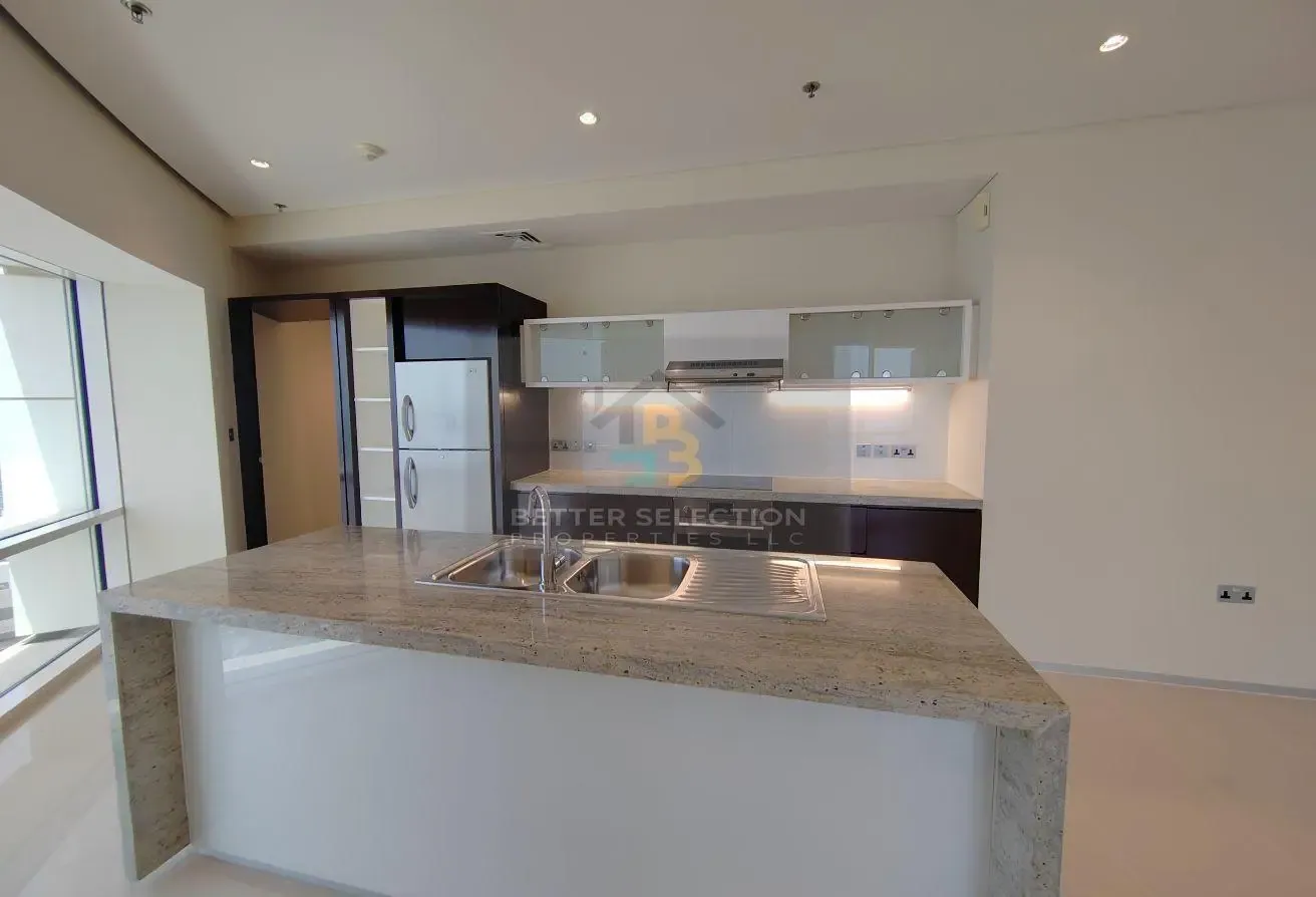 Large 2BHK| High Floor Sea View | Chiller Free