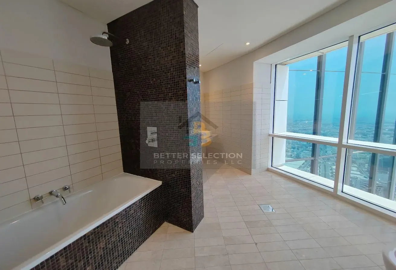 Large 2BHK| High Floor Sea View | Chiller Free