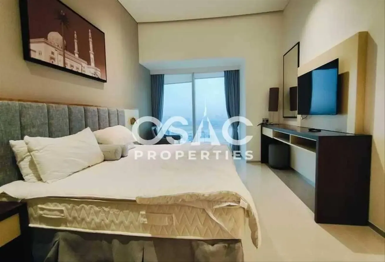 Luxury | Fully Furnished 2bhk | Chiller Free
