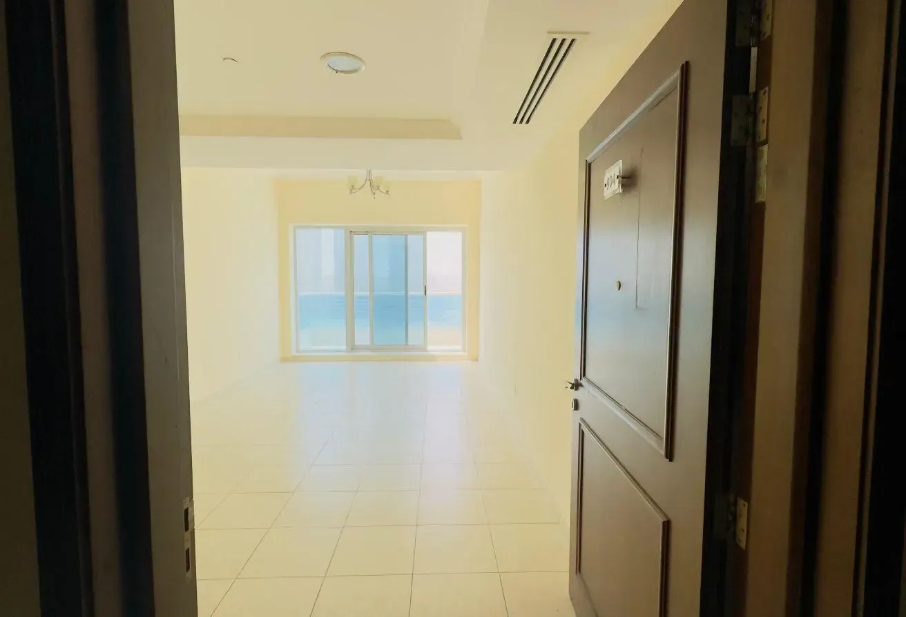 Modern 1BR Apartment | Balcony | 1 Month Free