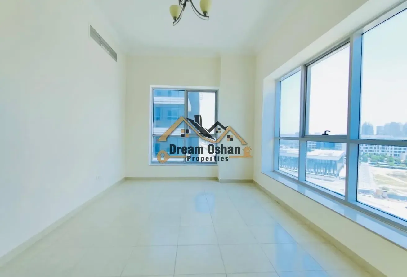 1 BR Apartment in Dubai Silicon Oasis with Pool