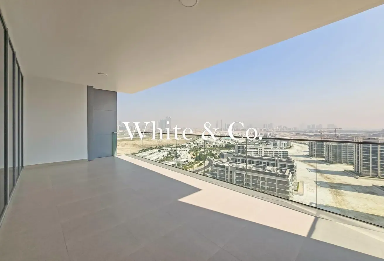 lLOWEST PRICE | BURJ SKYLINE VIEWS | READY