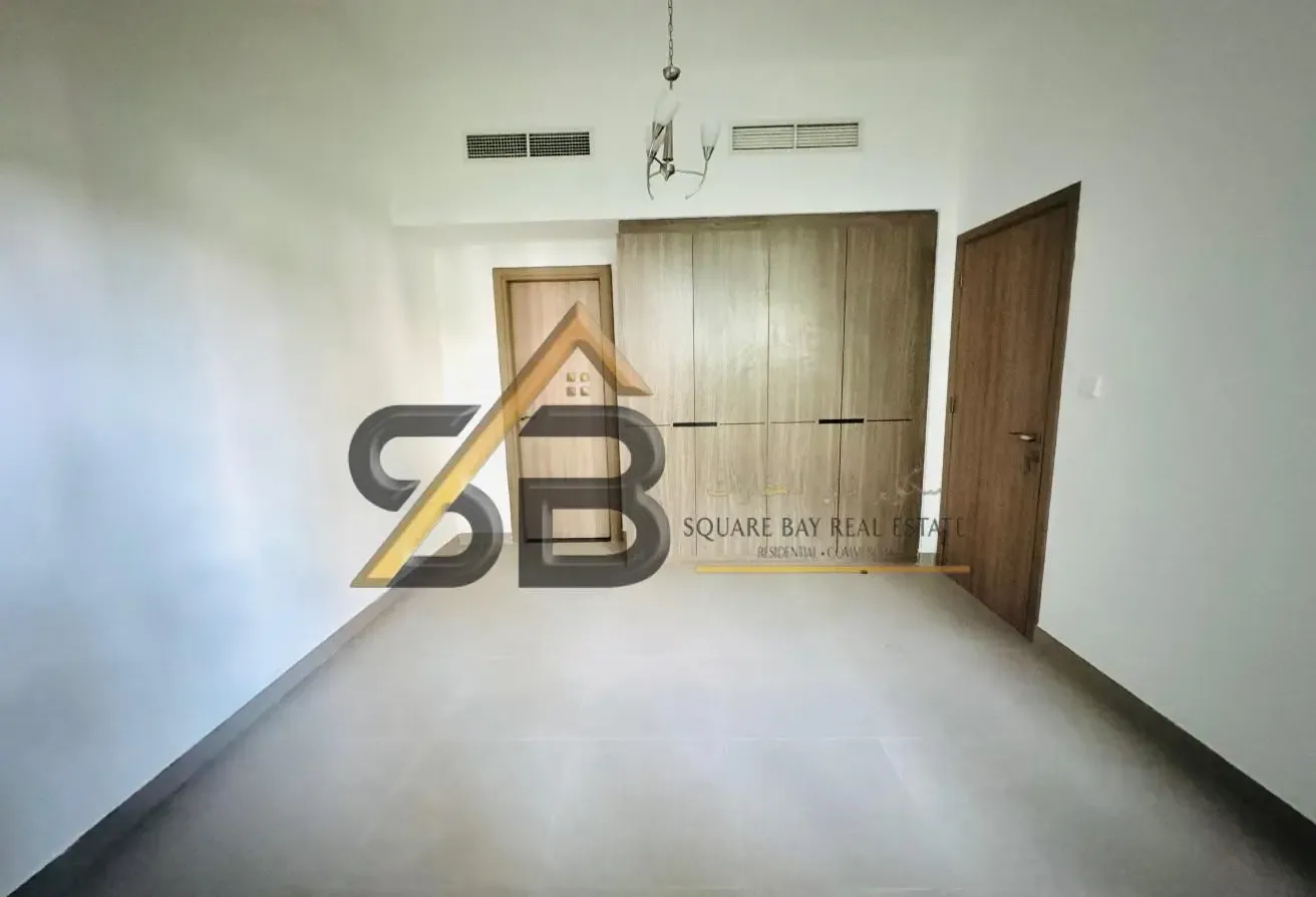 Spacious 1 Bedroom Apartment with  All Facilities
