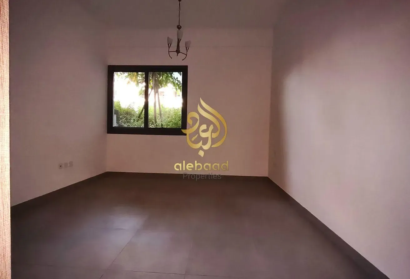 Book Now specious 1BR very prime location