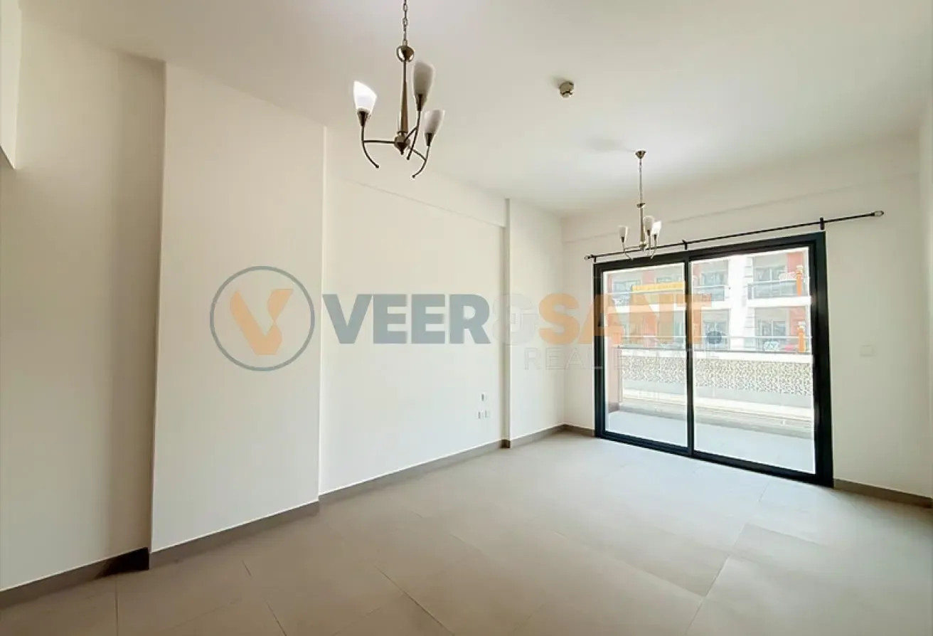 Spacious Layout | Family Friendly | Ready to Move