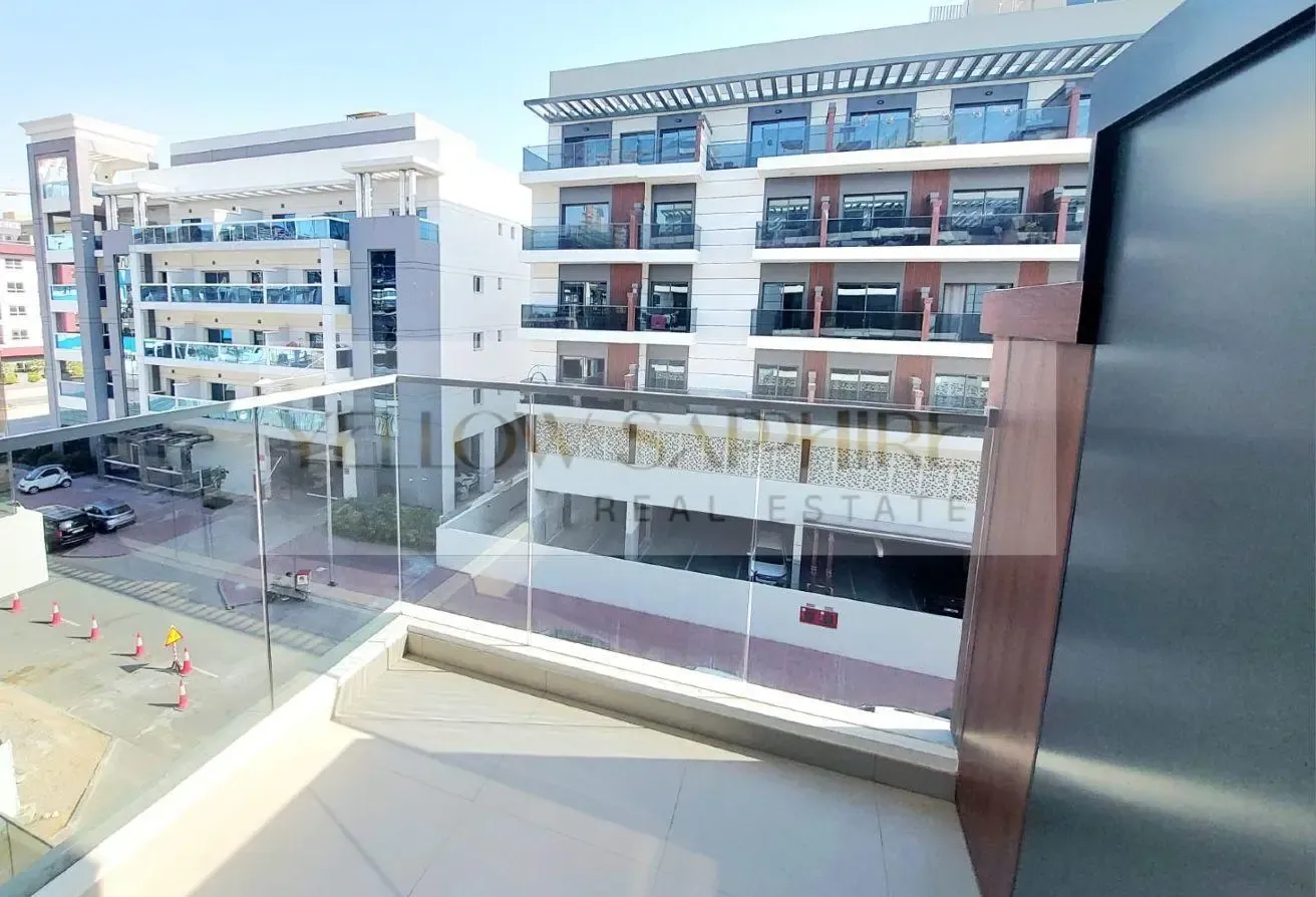 1BR | Prestige Building | Ready to Move in