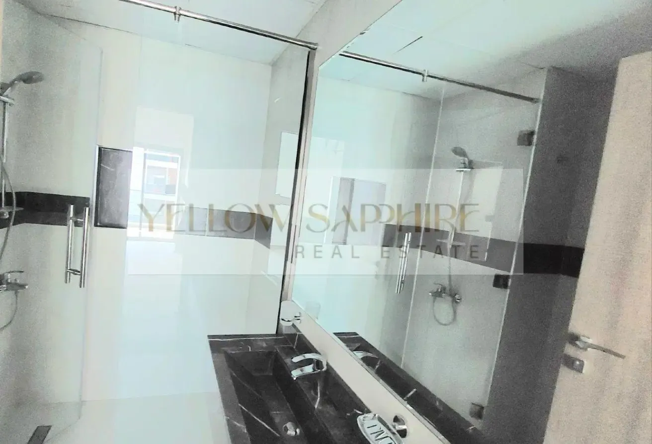 1BR | Prestige Building | Ready to Move in