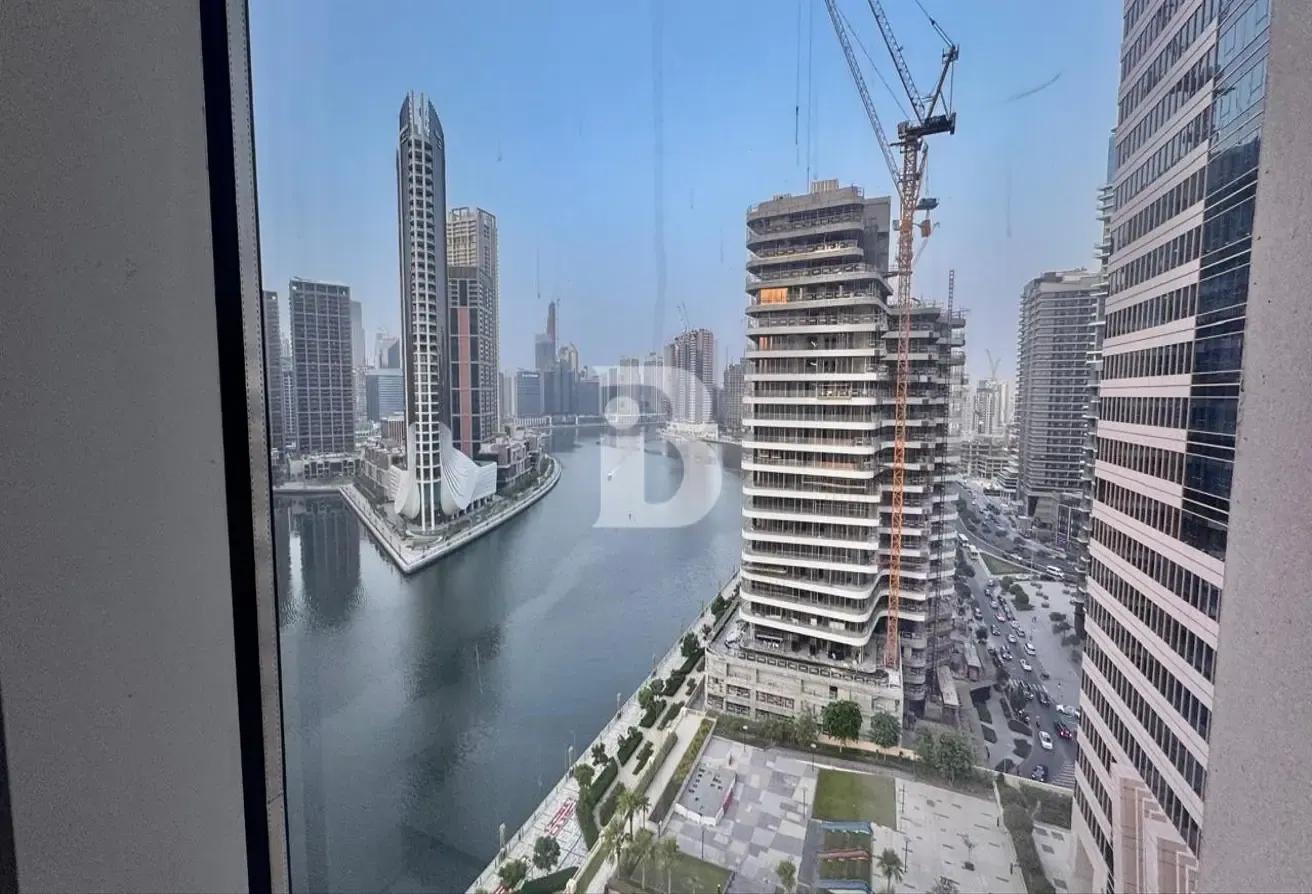 Furnished | Canal View | Prime Business Bay