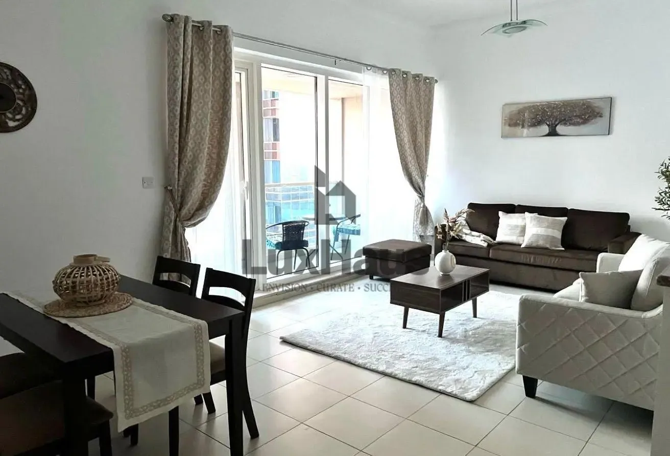 Furnished| Prime Location| Canal View| Vacant