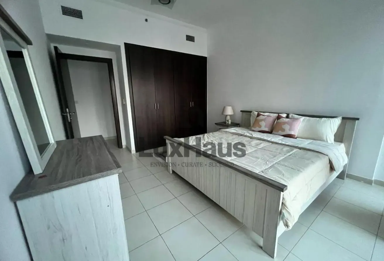 Furnished| Prime Location| Canal View| Vacant