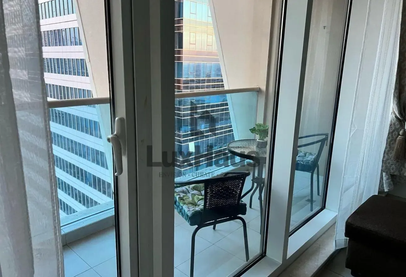 Furnished| Prime Location| Canal View| Vacant