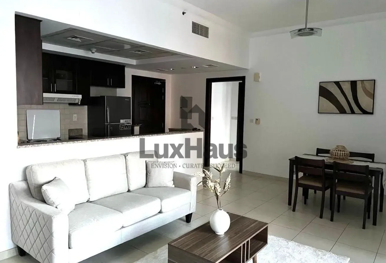 Furnished| Prime Location| Canal View| Vacant