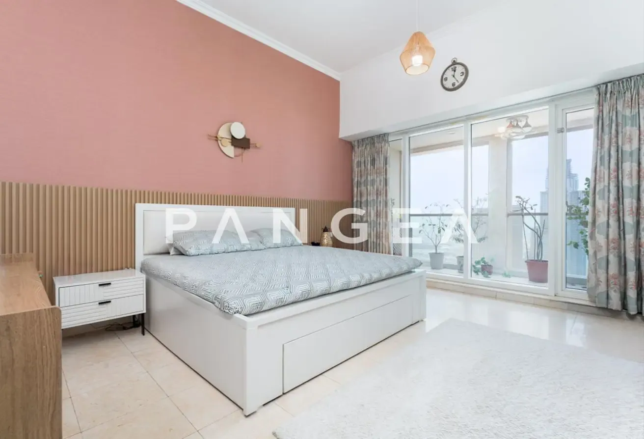 Burj Khalifa View | High Floor | Flexible Cheques