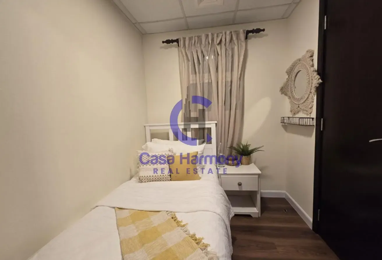 Fully Furnished | High Floor | Canal Views