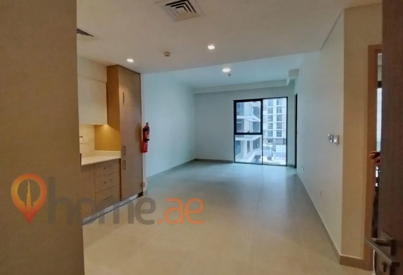 Furnished 1BR | Balcony | Ready to Move In