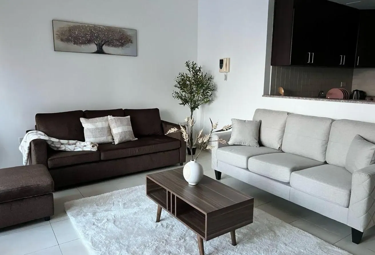 Fully Furnished | High floor | Canal View|