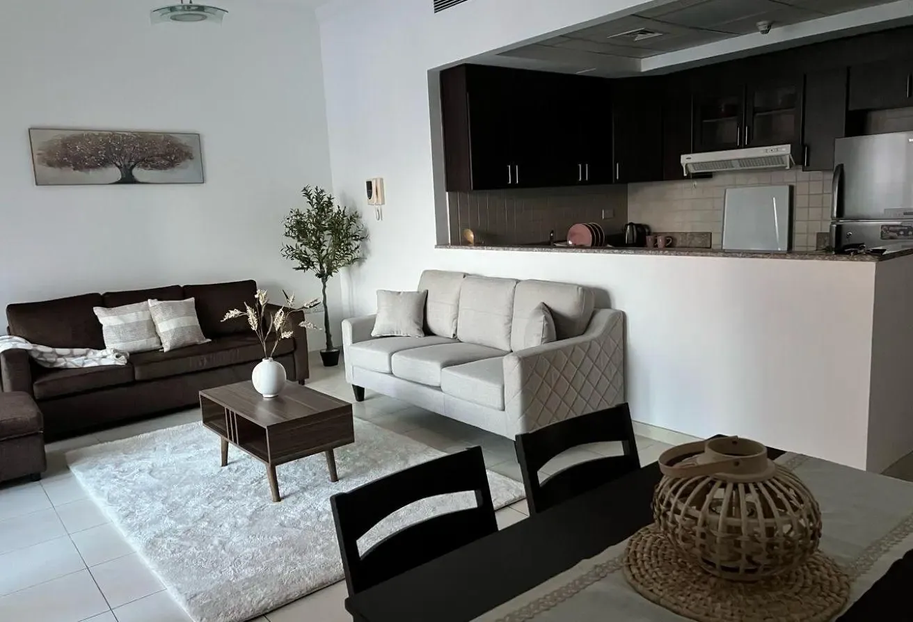 Fully Furnished | High floor | Canal View|