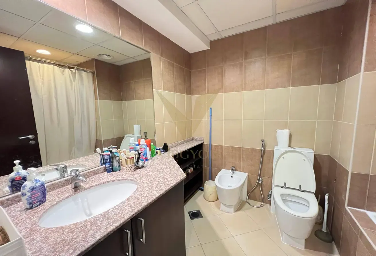 2Bed +Maid Apartment |Churchill Towers |High Floor