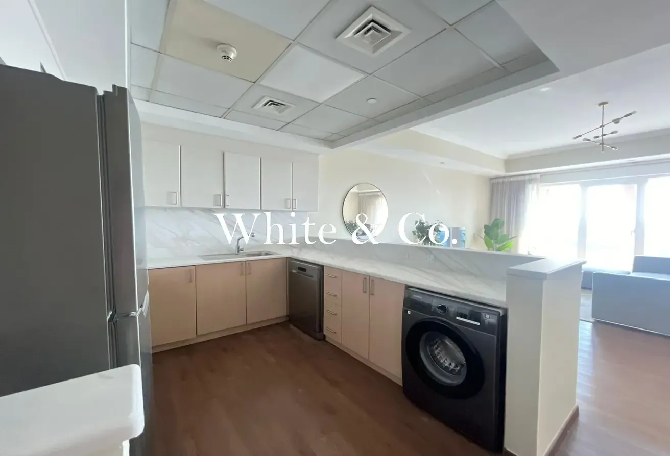 UPGRADED | FULLY FURNISHED | VACANT NOW