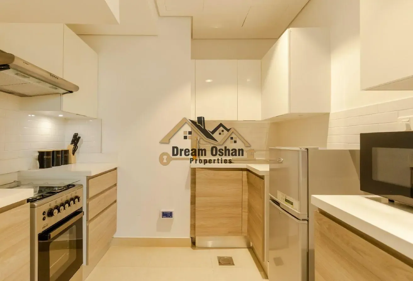 Lavish 1BHK Next To Metro _Canal Area
