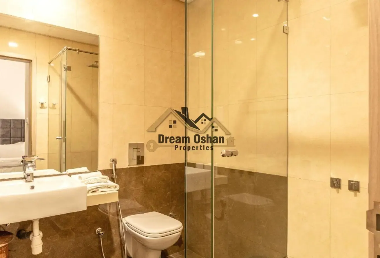 Lavish 1BHK Next To Metro _Canal Area