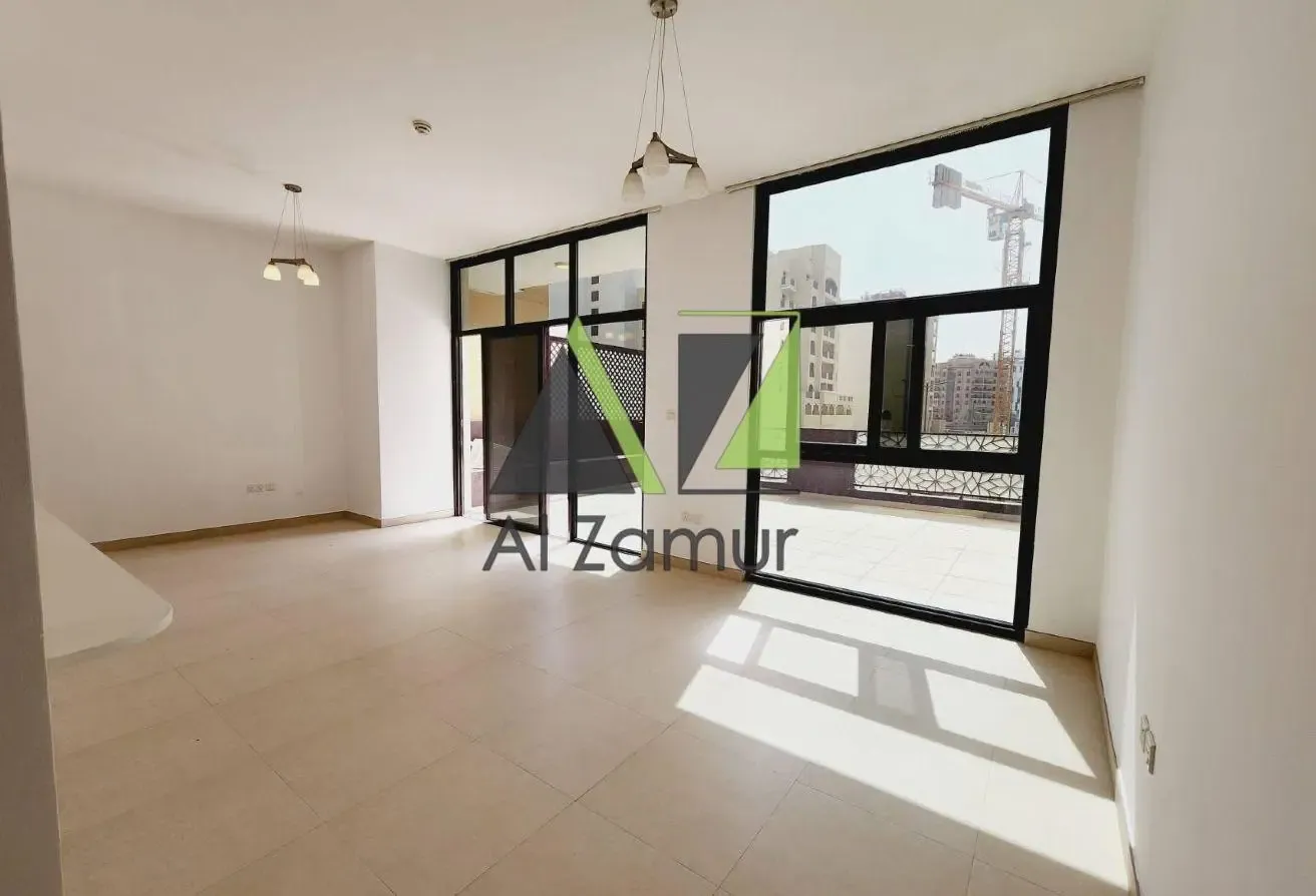LAVISH 2BR | W/ TERRACE | KHALIFA VIEW | SPACIOUS