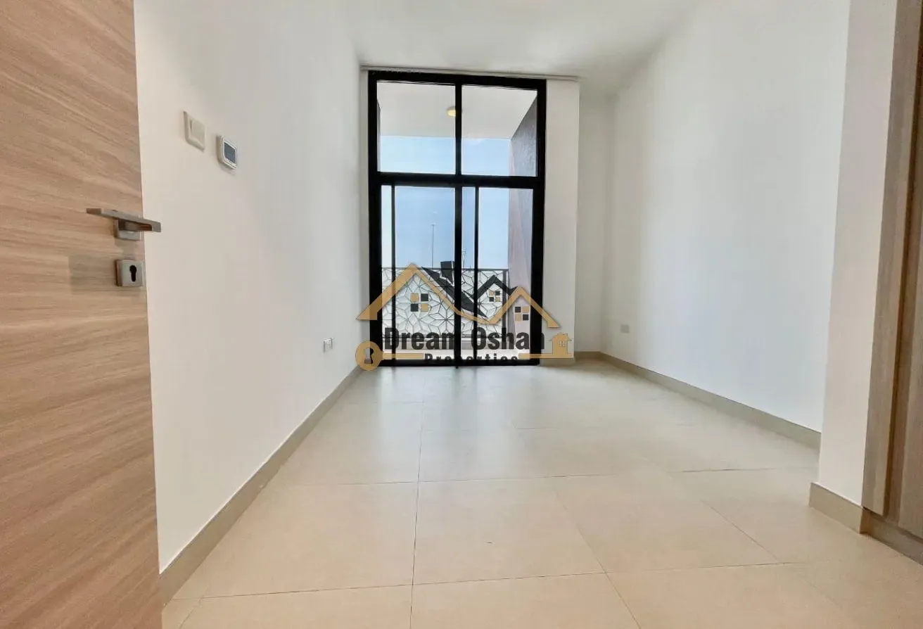 SPACIOUS 2BHK WITH TERRACE_ open view