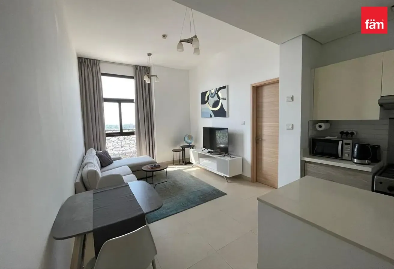 Fully Furnished | Vacant | Prime Location