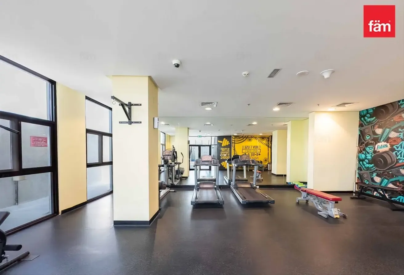 Fully Furnished | Vacant | Prime Location