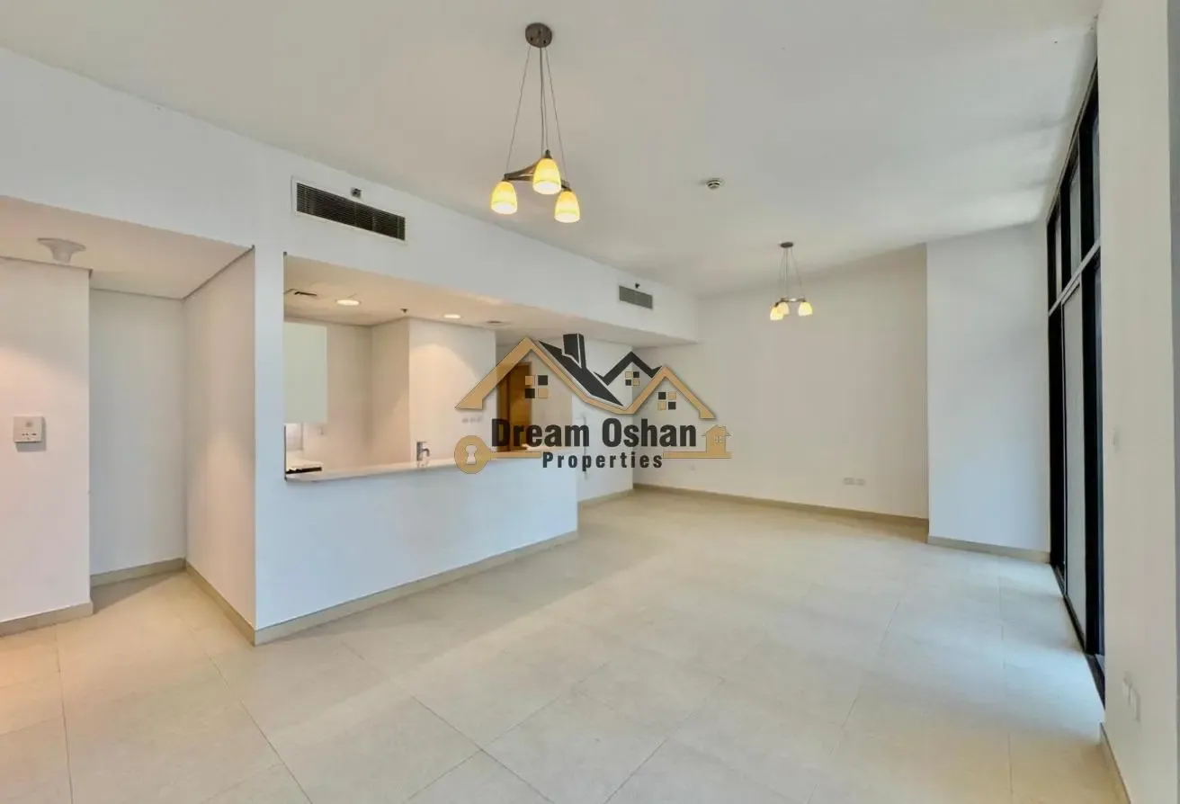 Terrace Unit•Charming Layout•Nearby metro•Gym-pool
