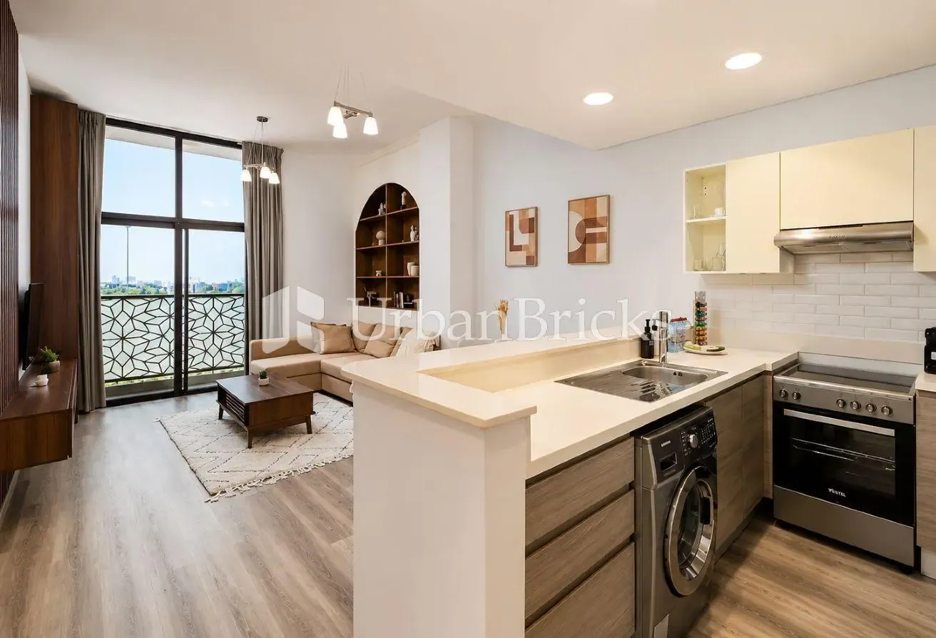 Elevated Living I Skyline Views I Fully Furnished