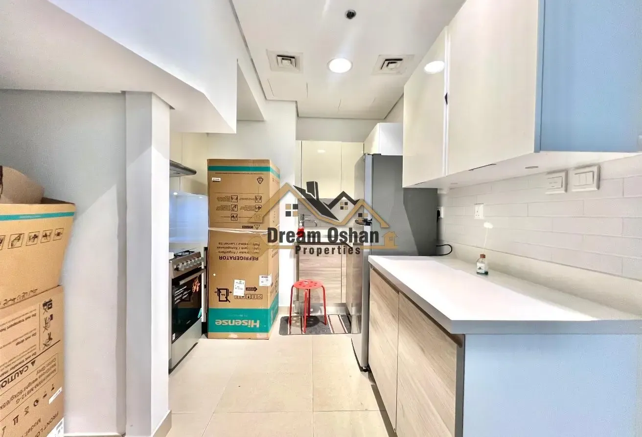 Luxury 1BR/ Huge Terrace/ Cheap Price-Near Metro
