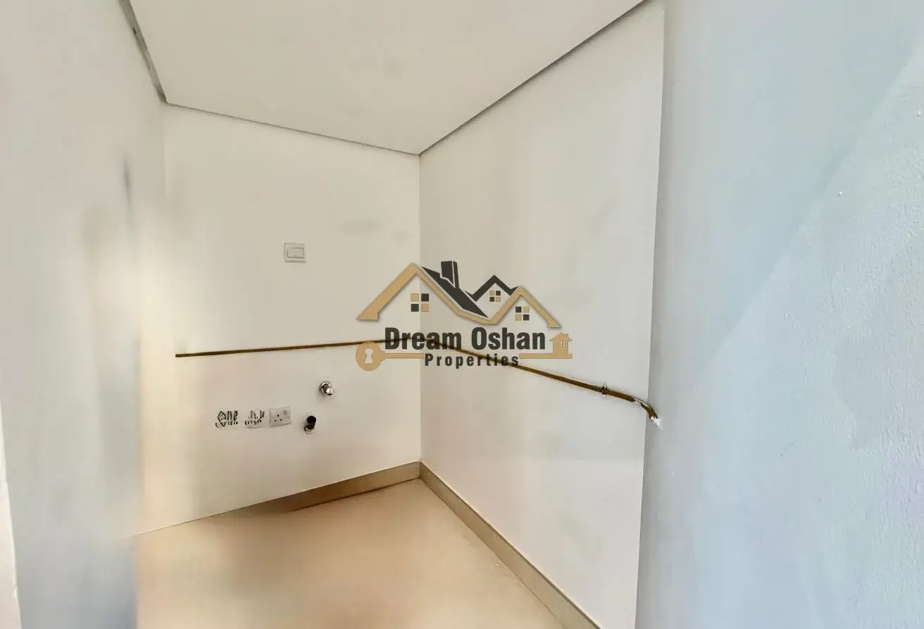 1-BR Nearby Metro•Huge Terrace•Gym-Pool-Parking
