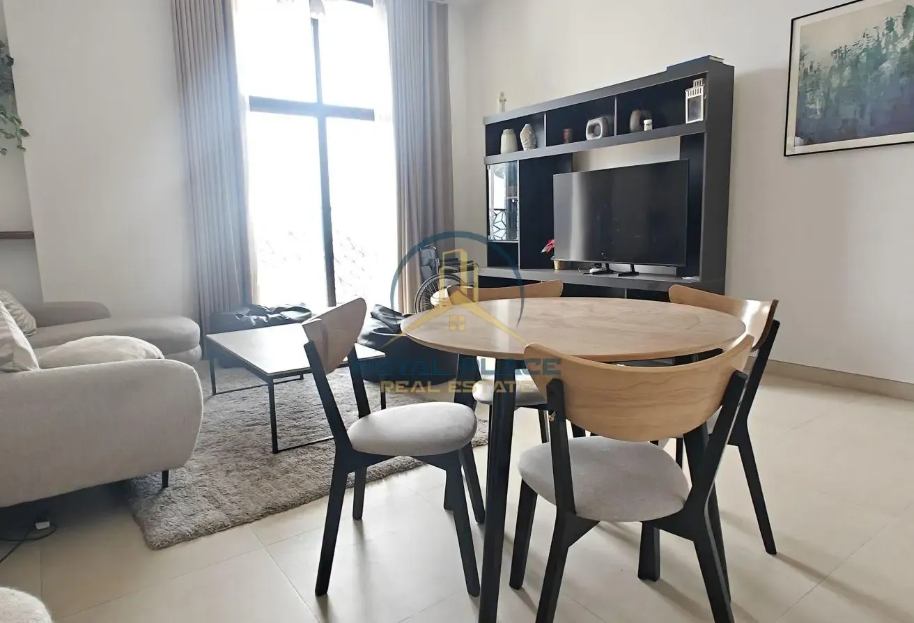 FIND YOUR PLACE IN THE CITY| NEAR TO METRO