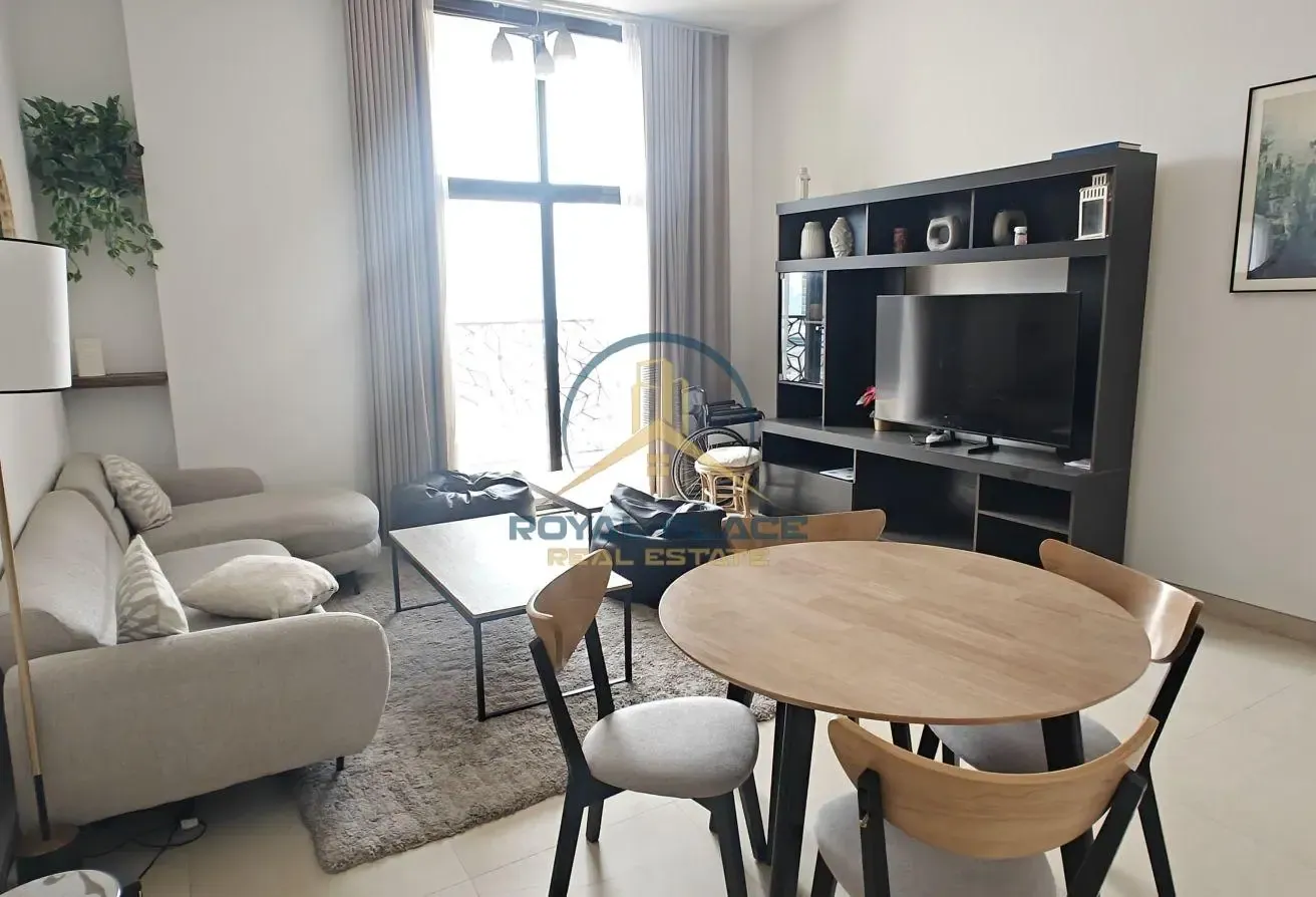 FIND YOUR PLACE IN THE CITY| NEAR TO METRO