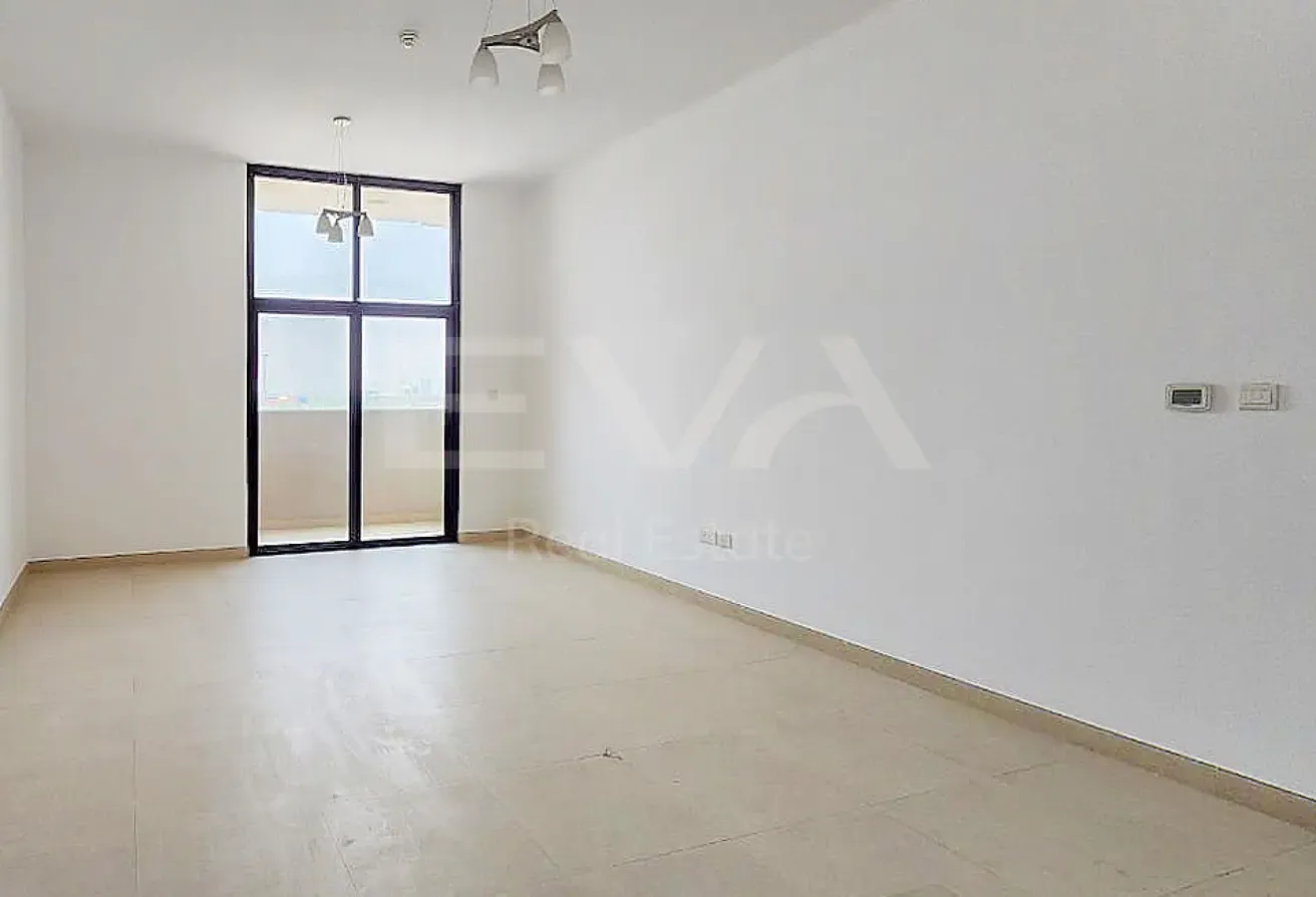 HIGH FLOOR | SPACIOUS LAYOUT | SKYLINE VIEW
