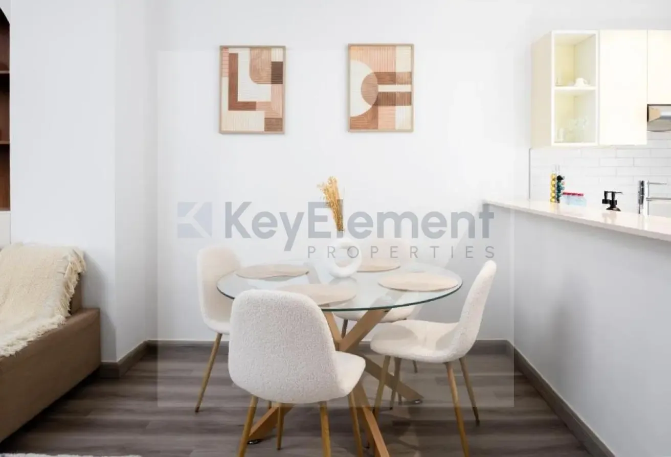 Near Metro | Upgraded | Available September 1st