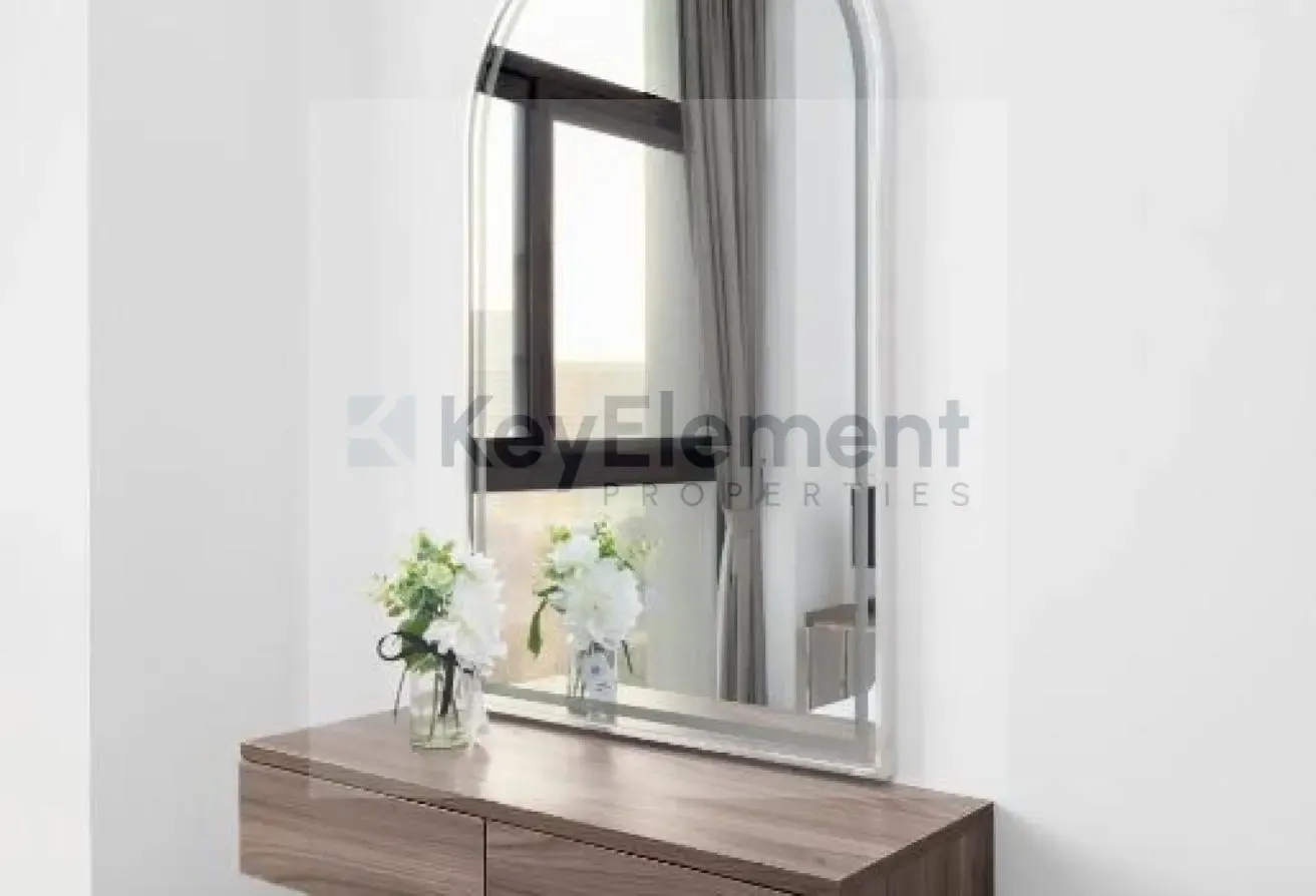 Near Metro | Upgraded | Available September 1st