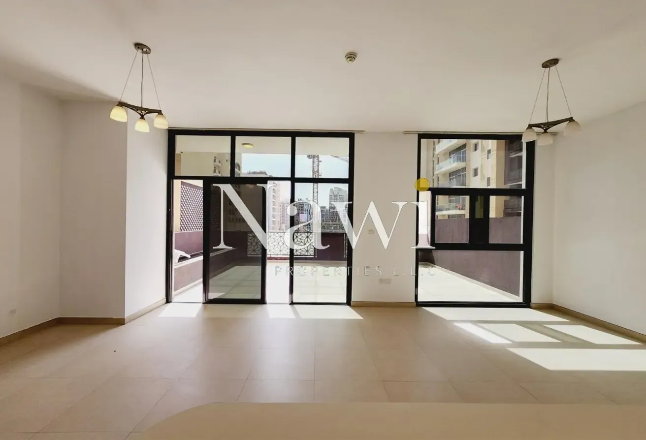 For Rent | Spacious Layout | Unfurnished