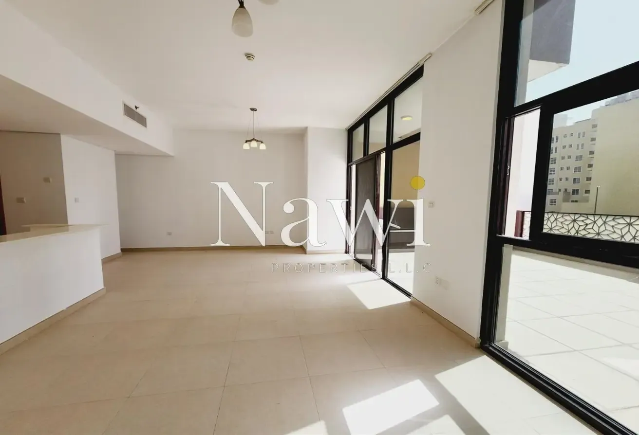 For Rent | Spacious Layout | Unfurnished