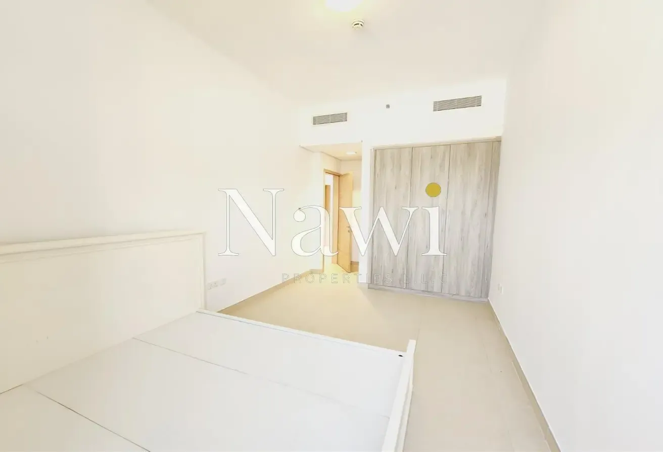 For Rent | Spacious Layout | Unfurnished