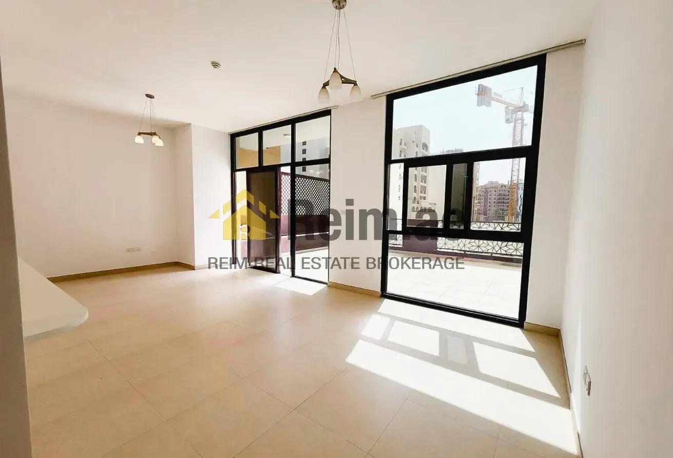 Burj Khalifa View | Well Maintained | Near Metro