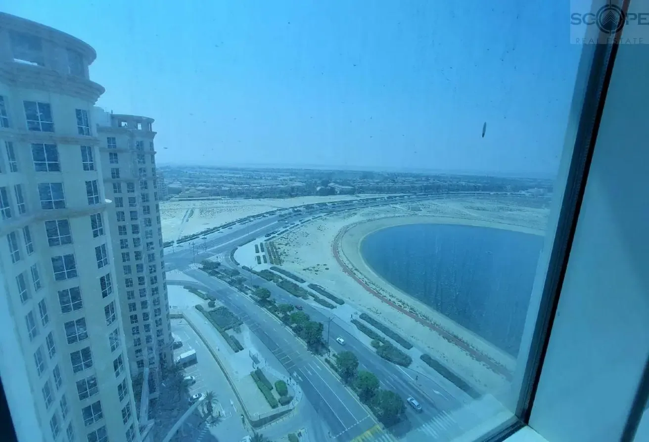 1276Sqft | With Parking | Crescent C | High Floor