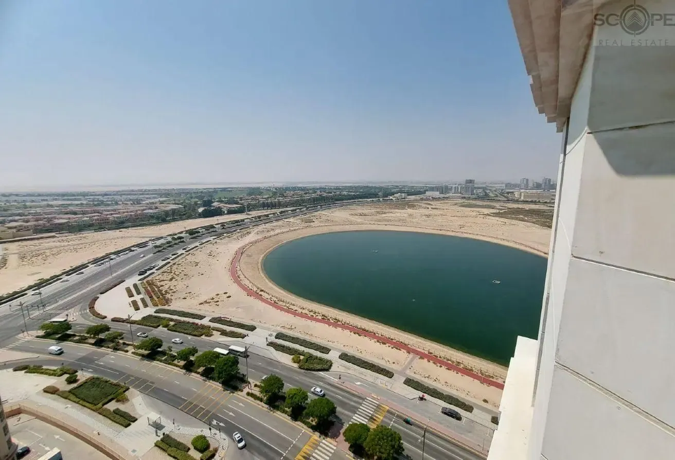 1276Sqft | With Parking | Crescent C | High Floor