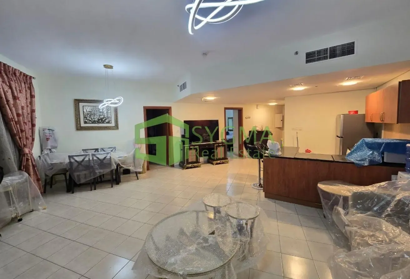 Fully Furnished | With parking | Prime location