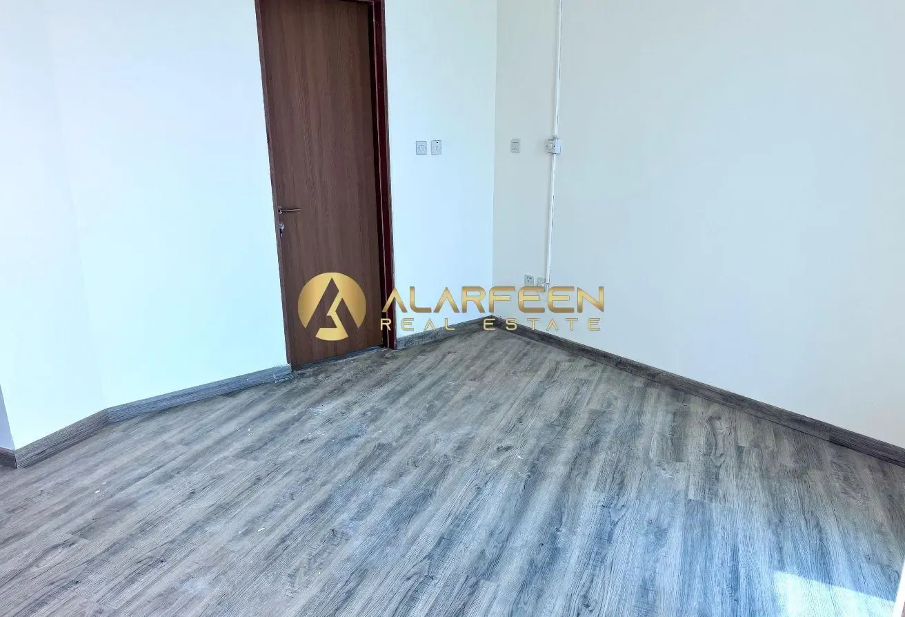 Lake View | Higher Floor | Fitted Kitchen