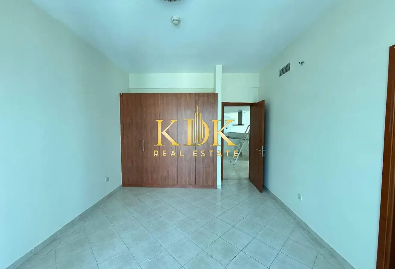 Fitted Kitchen | Community View | Higher Floor